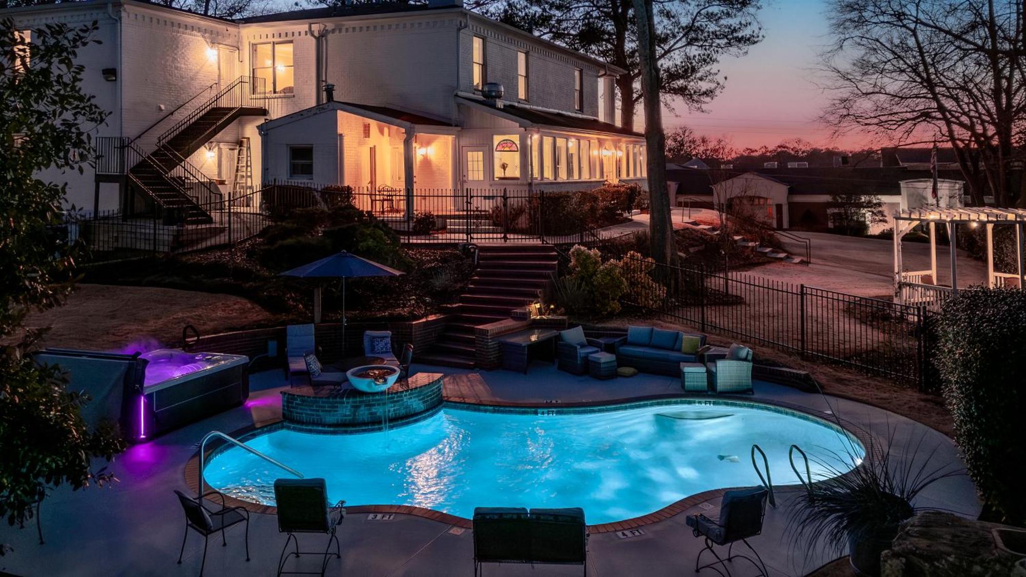 Stone Mountain Manor Panzió Kültér fotó